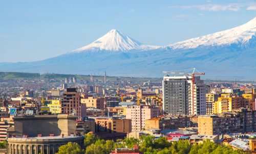 shutterstock_1915598746-scaled-e1643983597769